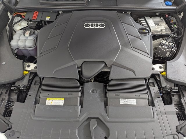 2022 Audi Q8 Premium Plus 55 TFSI quattro