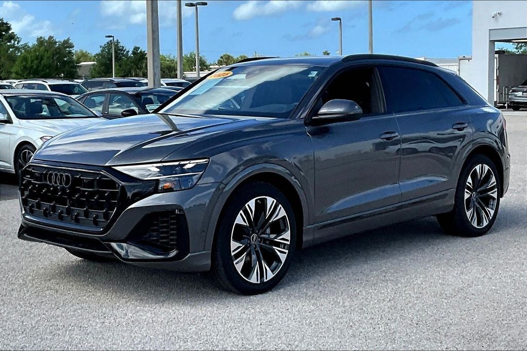 2025 Audi Q8 55 Premium Plus quattro