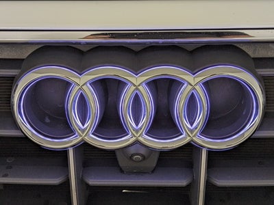 2023 Audi Q8 Premium Plus 55 TFSI quattro