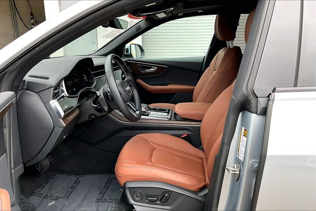 2025 Audi Q8 55 Premium Plus quattro