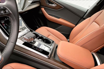 2025 Audi Q8 55 Premium Plus quattro