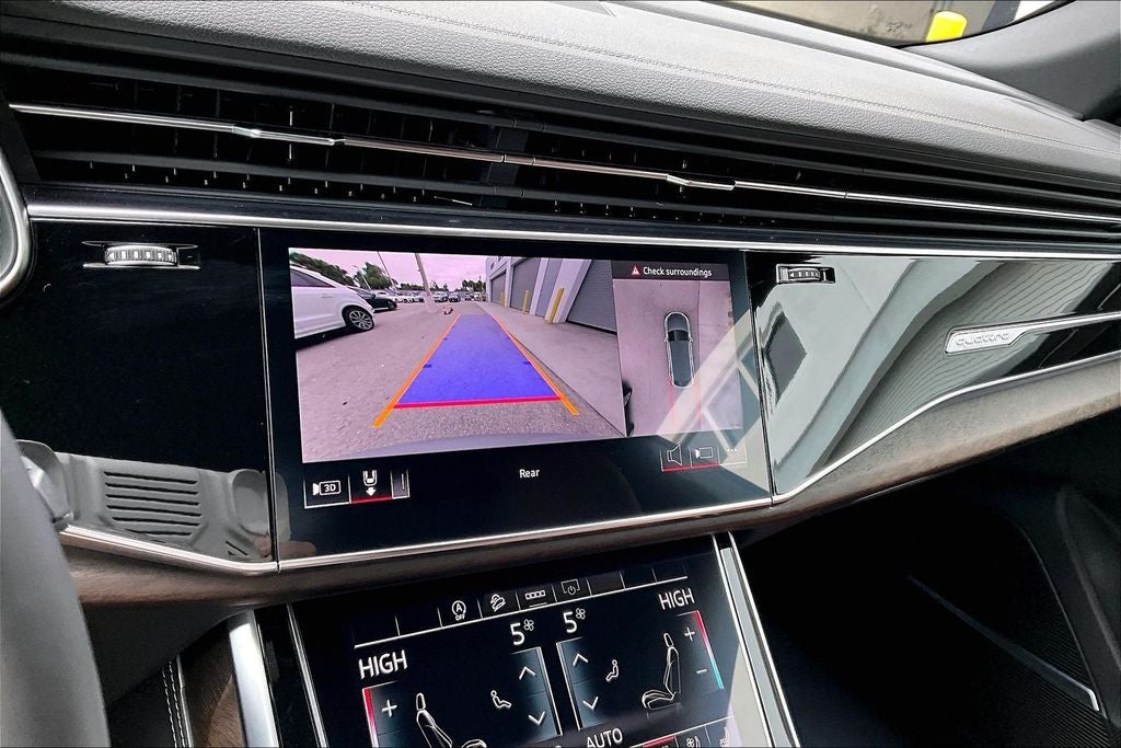 2025 Audi Q8 55 Premium Plus quattro