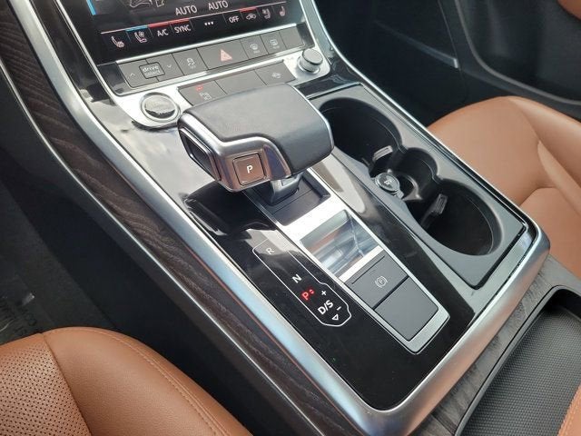 2022 Audi Q8 55 Premium Plus