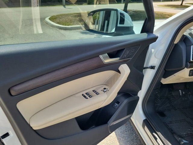 2021 Audi Q5 45 Prestige