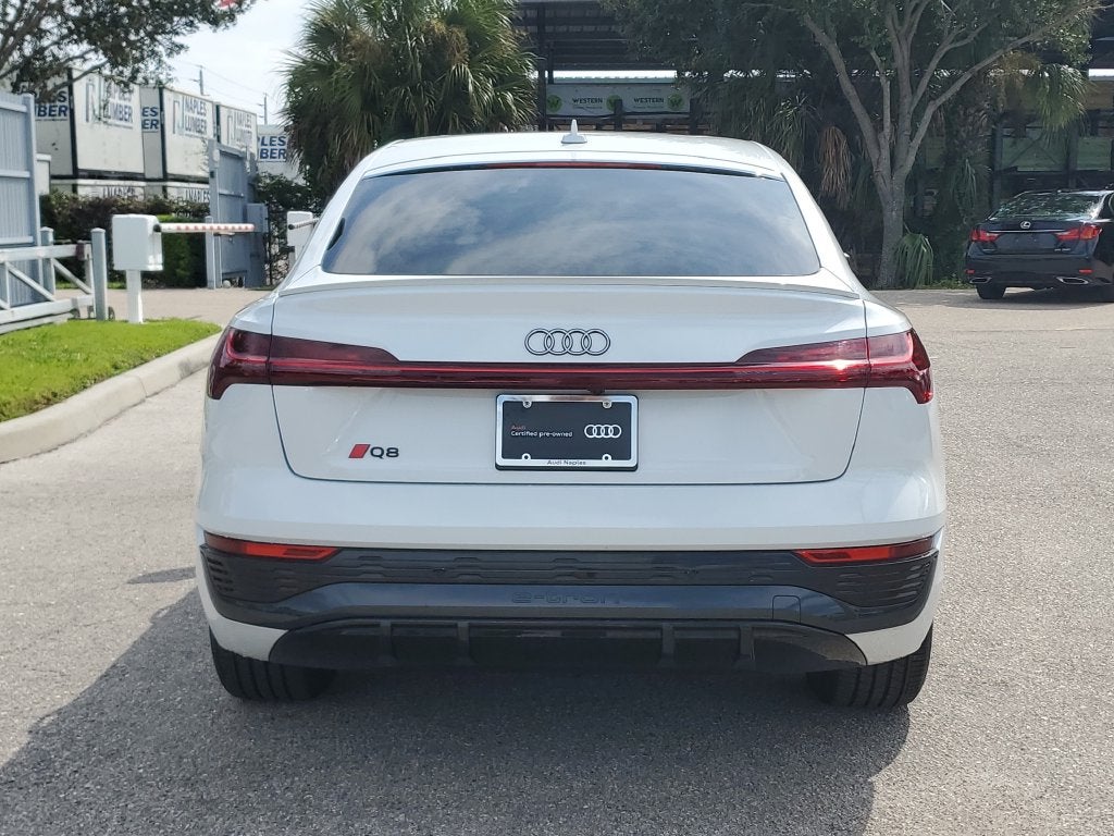 2024 Audi Q8 Sportback e-tron Premium Plus S line quattro