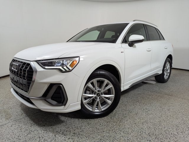2023 Audi Q3 S line Premium 45 TFSI quattro