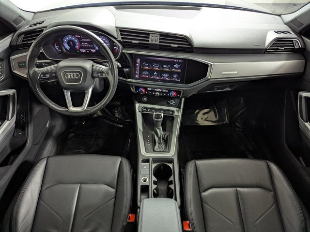 2023 Audi Q3 S line Premium 45 TFSI quattro