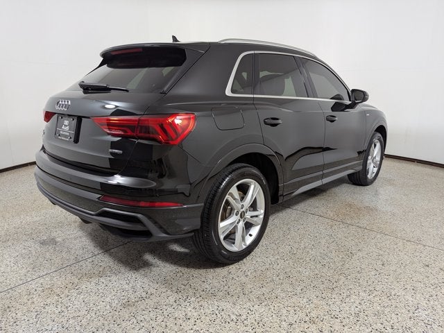2023 Audi Q3 S line Premium 45 TFSI quattro