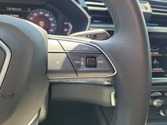 2025 Audi Q3 Premium