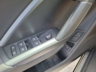 2025 Audi Q3 Premium