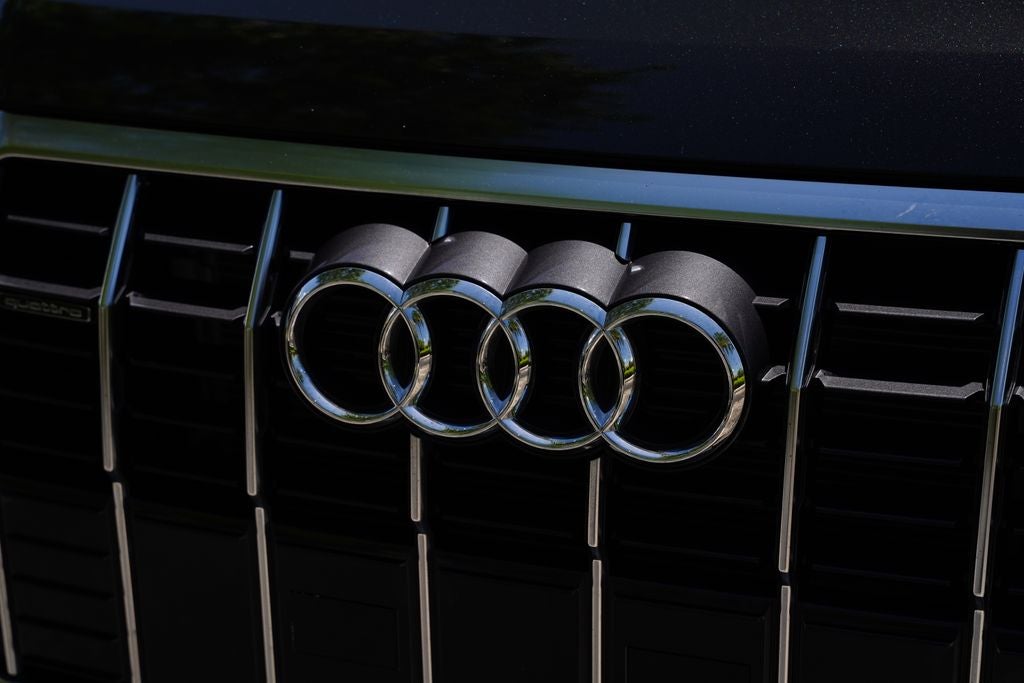 2025 Audi Q3 Premium S Line quattro