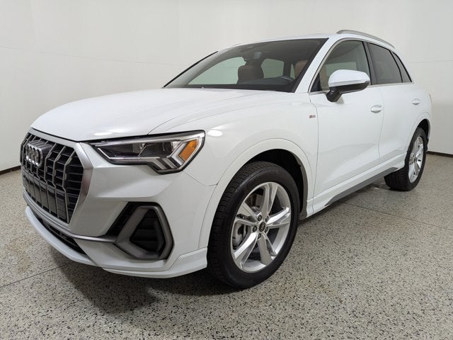 2024 Audi Q3 S line Premium 45 TFSI quattro
