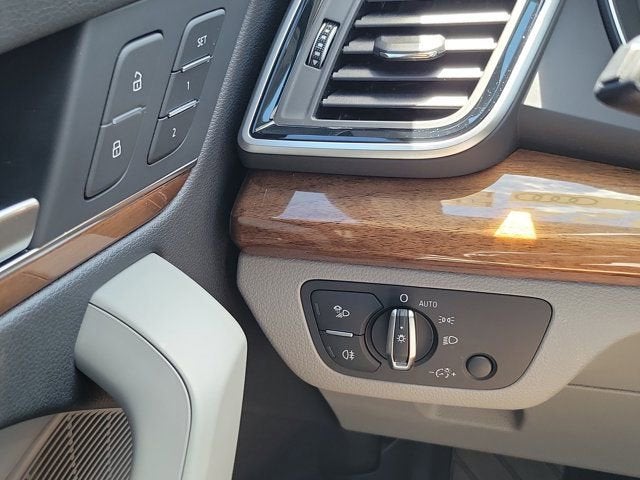 2024 Audi Q5 e 55 Premium Plus
