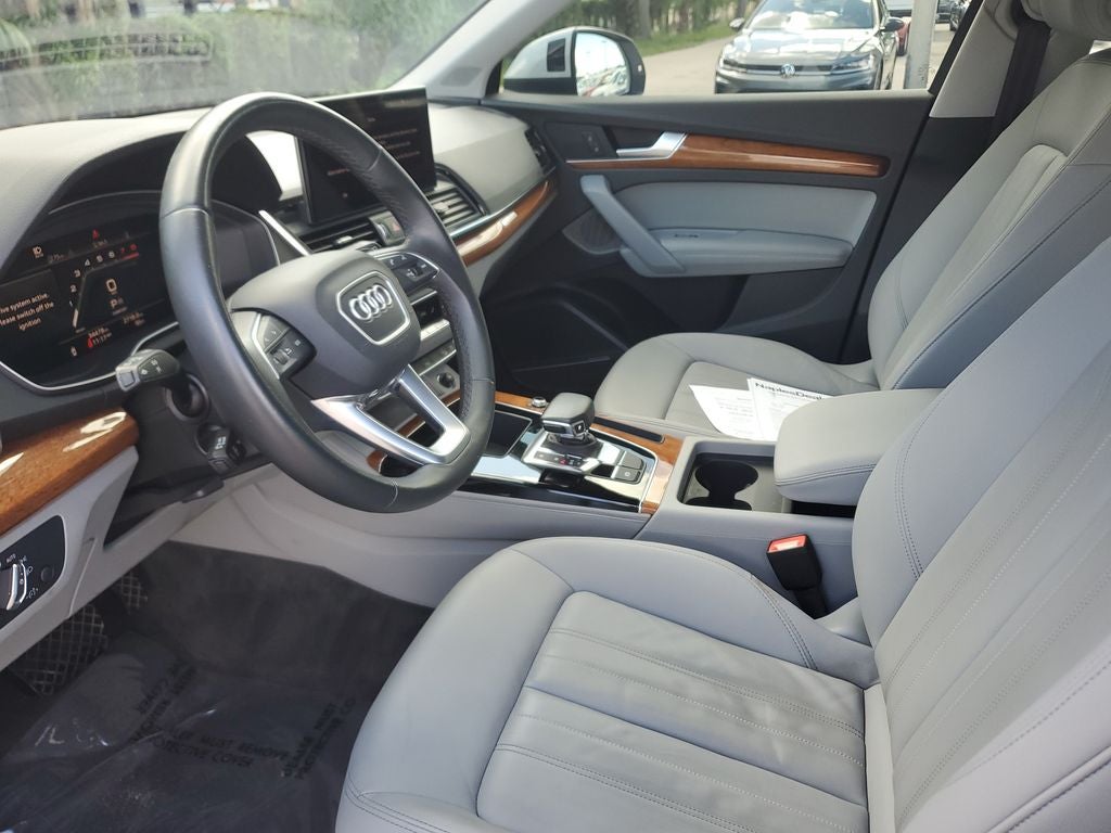 2023 Audi Q5 45 S line Premium quattro