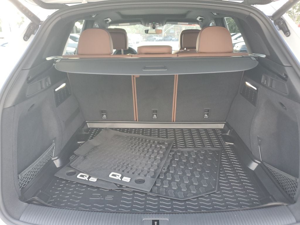 2023 Audi Q5 45 S line Premium Plus quattro