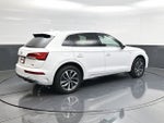 2024 Audi Q5 45 S line Premium quattro
