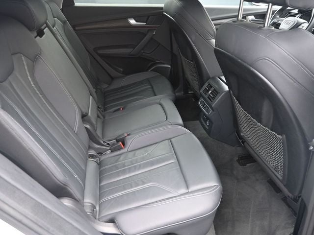 2024 Audi Q5 45 S line Premium quattro