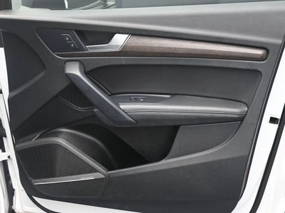 2024 Audi Q5 45 S line Premium quattro