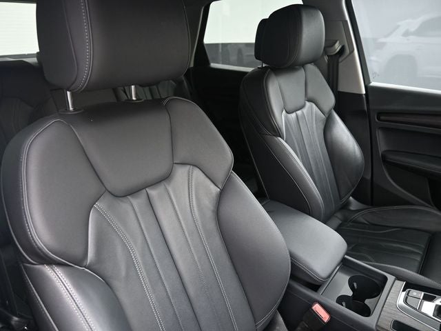 2024 Audi Q5 45 S line Premium quattro