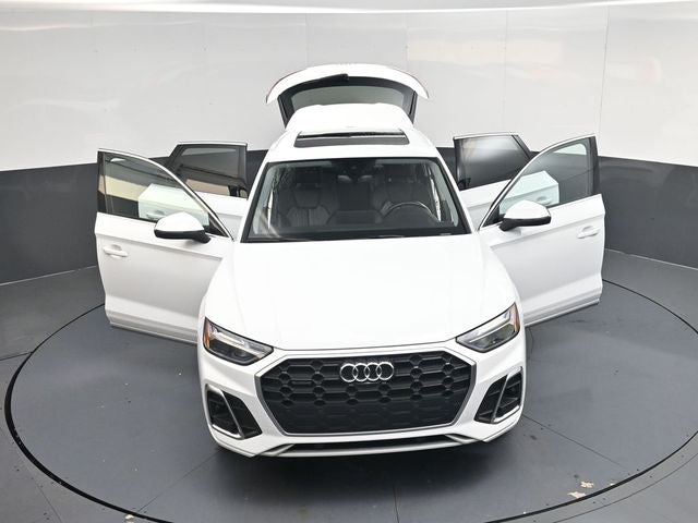 2024 Audi Q5 45 S line Premium quattro