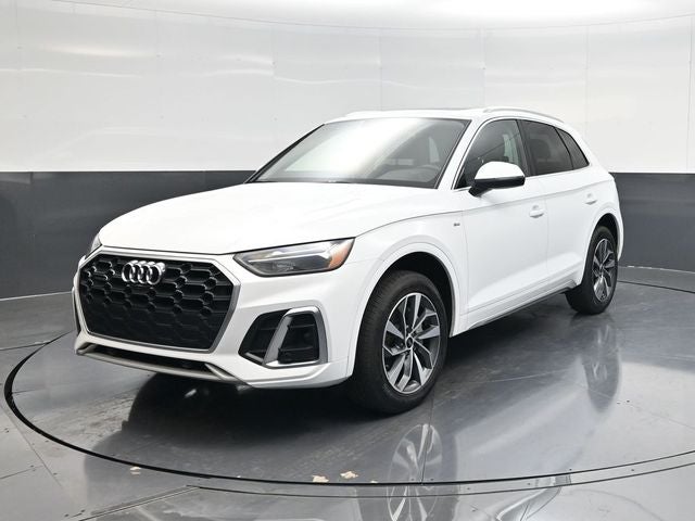 2024 Audi Q5 45 S line Premium quattro