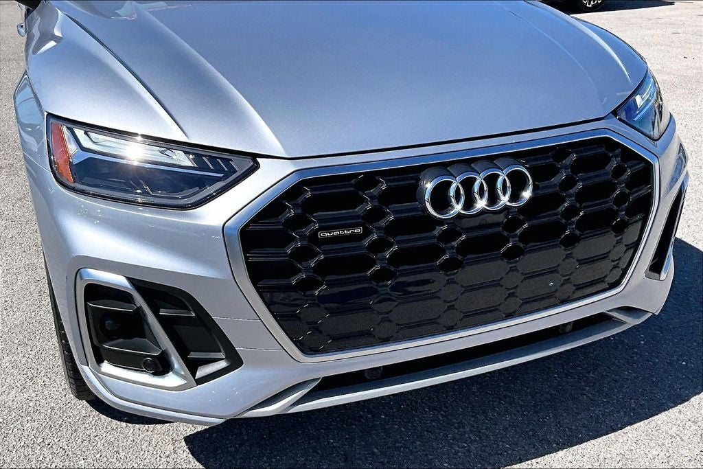2022 Audi Q5 45 S line Premium Plus quattro