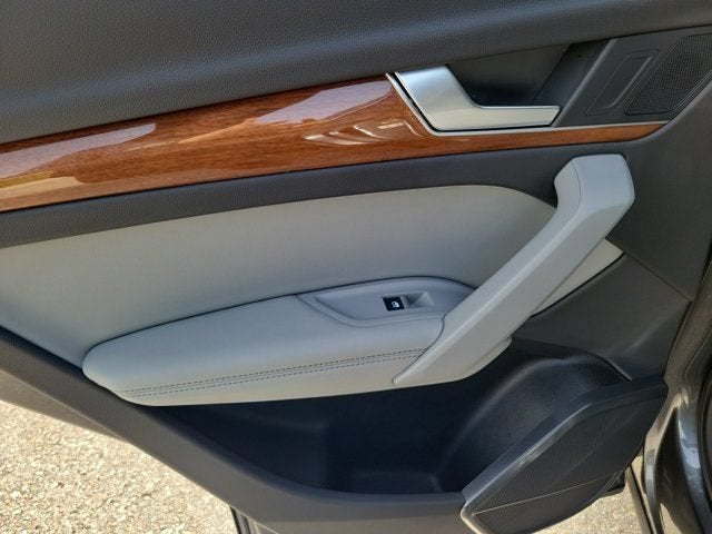 2022 Audi Q5 45 S line Premium Plus