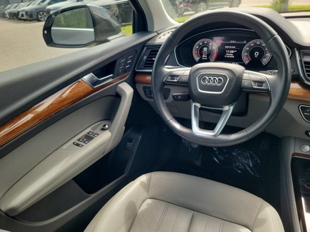 2022 Audi Q5 45 S line Premium Plus