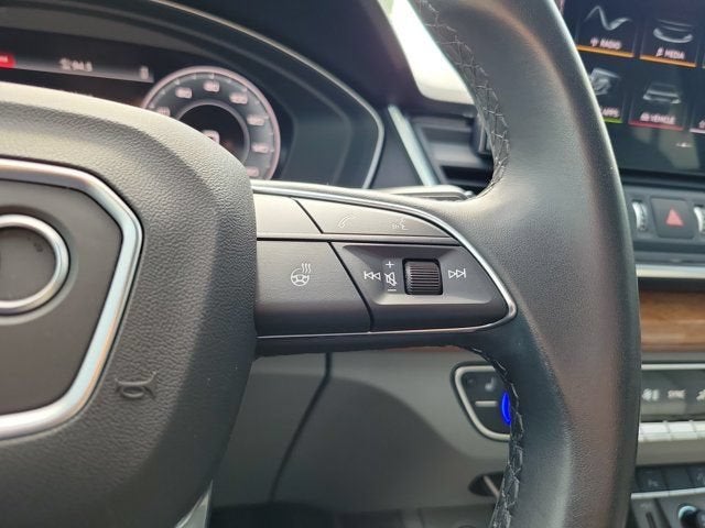 2022 Audi Q5 45 S line Premium Plus