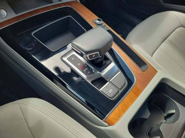2022 Audi Q5 45 S line Premium Plus