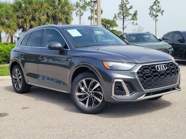 2022 Audi Q5 45 S line Premium Plus