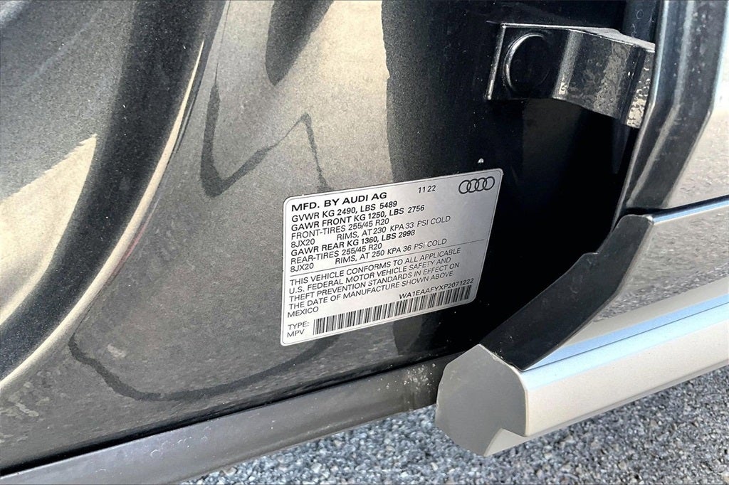 2023 Audi Q5 45 S line Premium Plus quattro