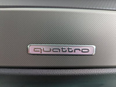 2024 Audi Q3 S line Premium Plus 45 TFSI quattro