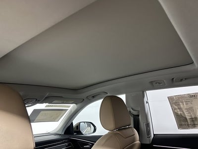 2025 Audi Q8 Premium Plus 55 TFSI quattro