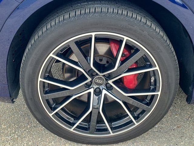 2023 Audi Q8 55 Premium Plus