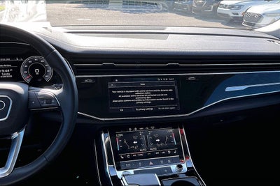 2023 Audi Q8 55 Premium Plus quattro
