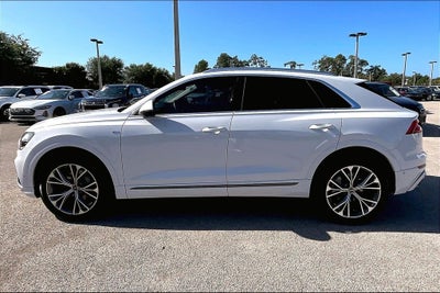 2023 Audi Q8 55 Premium Plus quattro