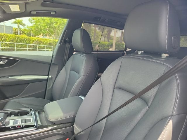 2024 Audi Q8 55 Premium Plus