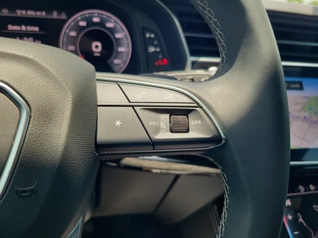 2024 Audi Q8 55 Premium Plus