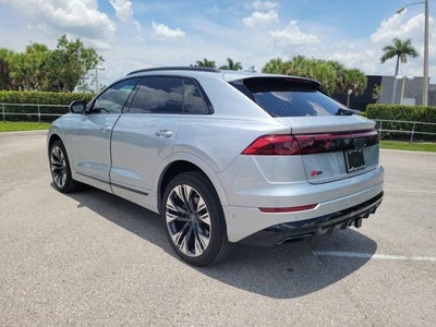 2024 Audi Q8 55 Premium Plus