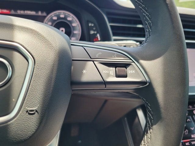 2023 Audi Q8 55 Premium Plus