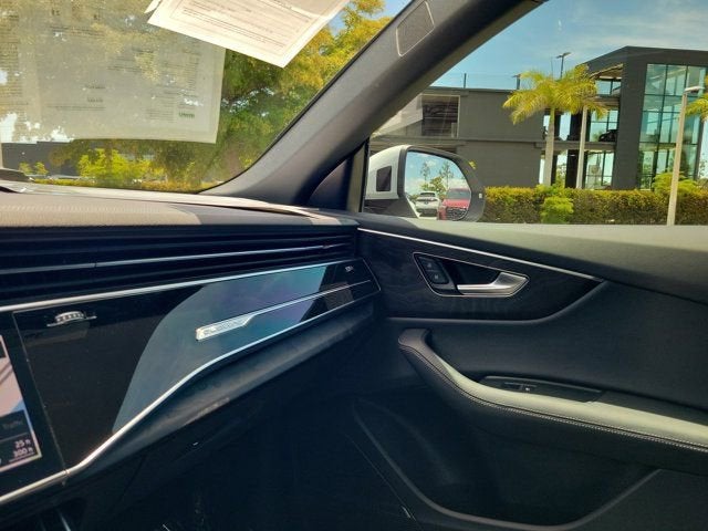 2023 Audi Q8 55 Premium Plus