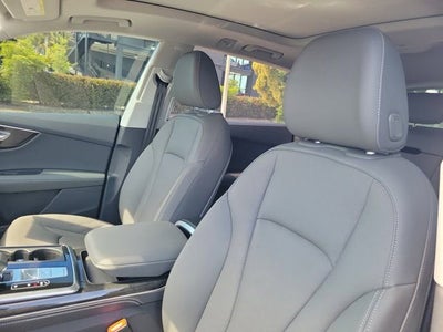 2025 Audi Q8 55 Premium Plus