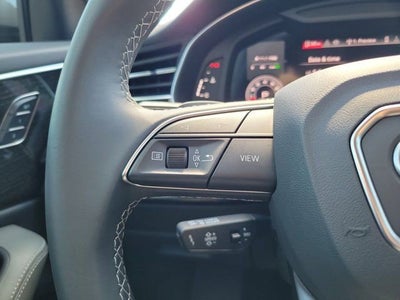 2025 Audi Q8 55 Premium Plus