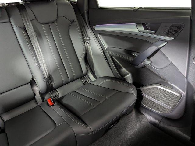 2025 Audi Q5 S line Prestige 45 TFSI quattro