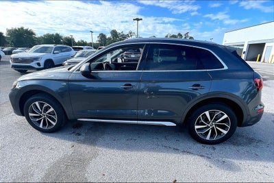 2023 Audi Q5 45 S line Prestige quattro