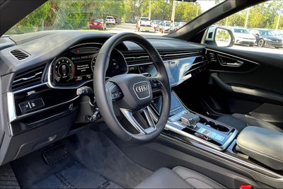 2025 Audi Q8 55 Prestige quattro