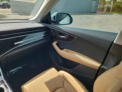 2025 Audi Q8 55 Prestige