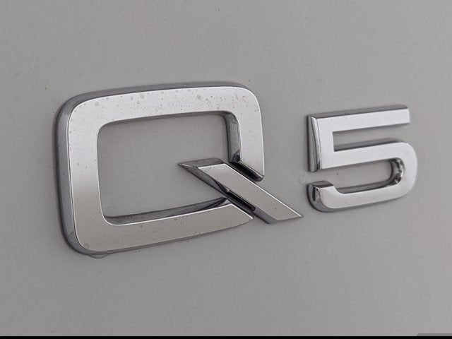 2024 Audi Q5 S line Premium 55 TFSI e quattro