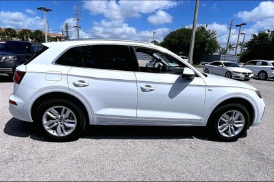 2023 Audi Q5 45 S line Premium quattro